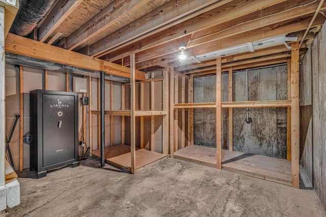 406 Bob White Lane, West Plains, MO 65775