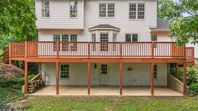 406 Bob White Lane, West Plains, MO 65775