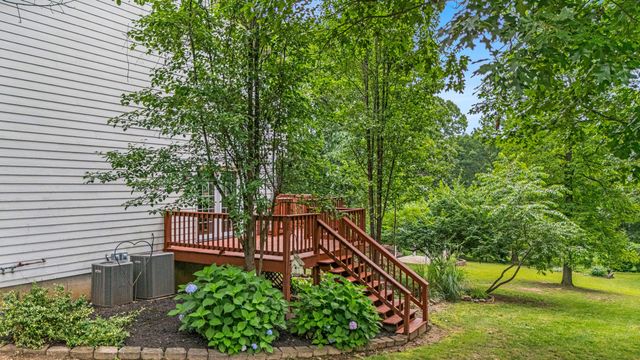 406 Bob White Lane, West Plains, MO 65775