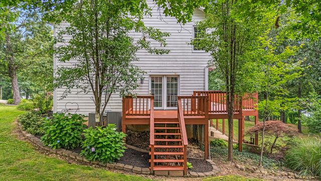 406 Bob White Lane, West Plains, MO 65775