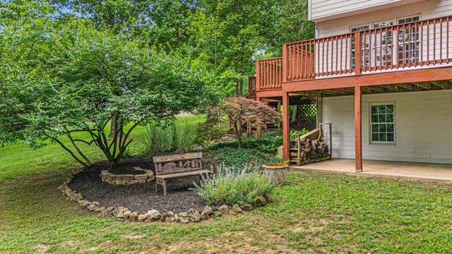 406 Bob White Lane, West Plains, MO 65775