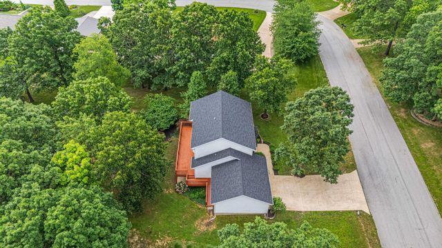 406 Bob White Lane, West Plains, MO 65775