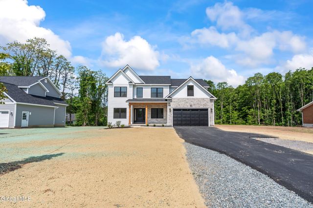 25 Teakwood Drive, Clifton Park, NY 12065