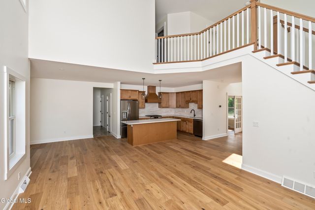 25 Teakwood Drive, Clifton Park, NY 12065