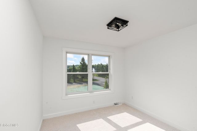 25 Teakwood Drive, Clifton Park, NY 12065