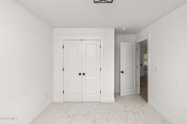 25 Teakwood Drive, Clifton Park, NY 12065