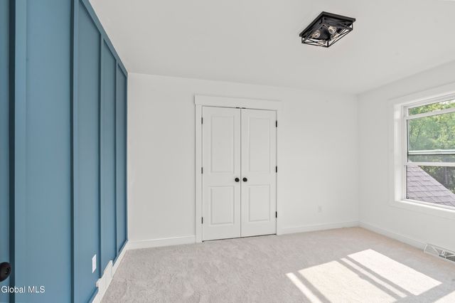 25 Teakwood Drive, Clifton Park, NY 12065