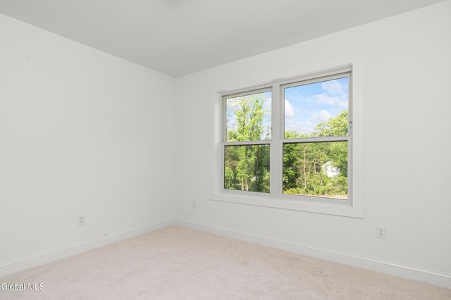 25 Teakwood Drive, Clifton Park, NY 12065