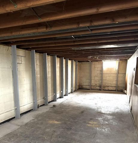 8830 W Acacia STREET, Milwaukee, WI 53224