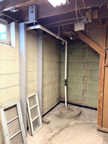 8830 W Acacia STREET, Milwaukee, WI 53224