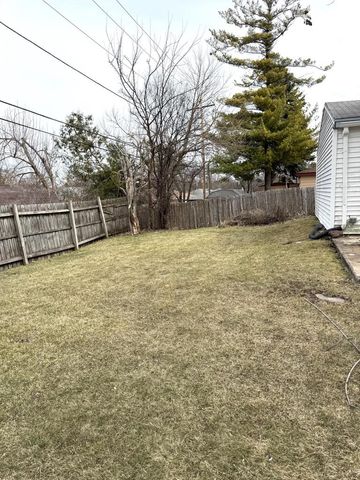 8830 W Acacia STREET, Milwaukee, WI 53224