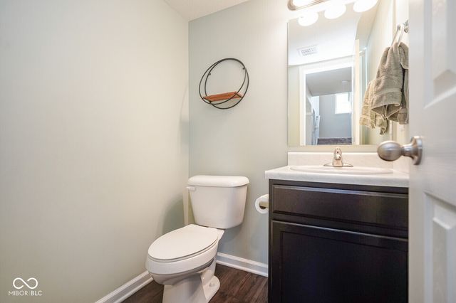 437 Thunderwood Drive, Greenfield, IN 46140