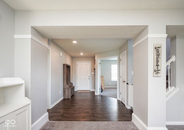 437 Thunderwood Drive, Greenfield, IN 46140