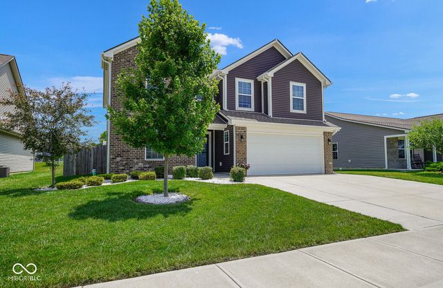 437 Thunderwood Drive, Greenfield, IN 46140