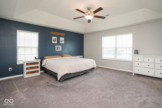 437 Thunderwood Drive, Greenfield, IN 46140