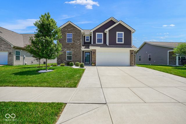 437 Thunderwood Drive, Greenfield, IN 46140