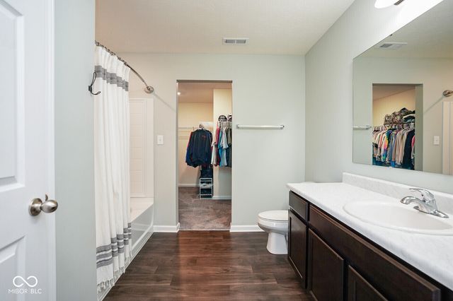 437 Thunderwood Drive, Greenfield, IN 46140