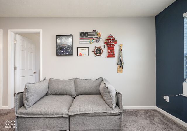 437 Thunderwood Drive, Greenfield, IN 46140