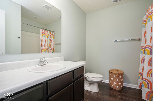 437 Thunderwood Drive, Greenfield, IN 46140