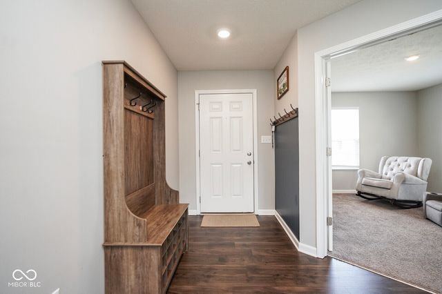 437 Thunderwood Drive, Greenfield, IN 46140