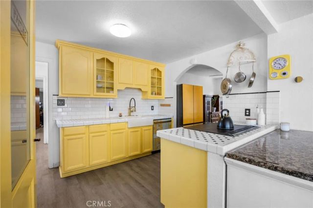 1220 Webster Street, Redlands, CA 92374