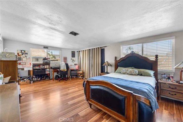 1220 Webster Street, Redlands, CA 92374