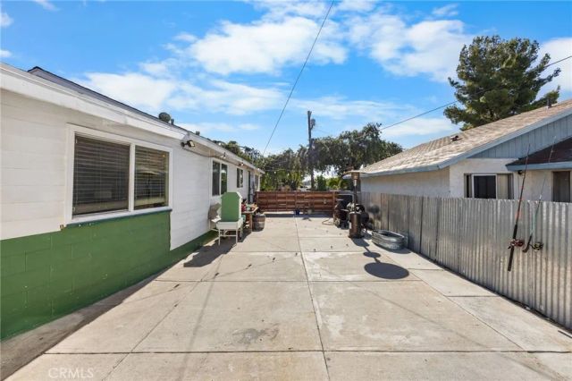 1220 Webster Street, Redlands, CA 92374