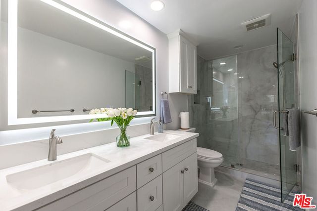 400 N Louise Street 204, Glendale, CA 91206