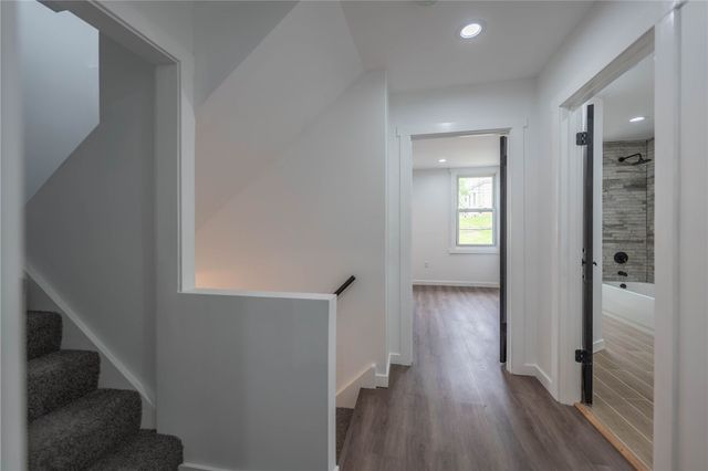 6334 Forward Ave, Squirrel Hill, PA 15217