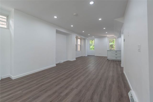 6334 Forward Ave, Squirrel Hill, PA 15217