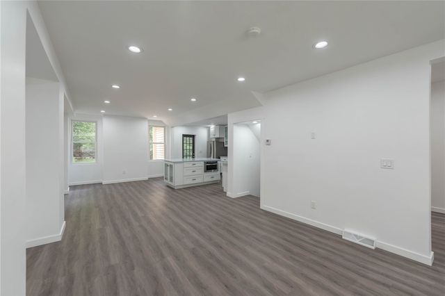 6334 Forward Ave, Squirrel Hill, PA 15217