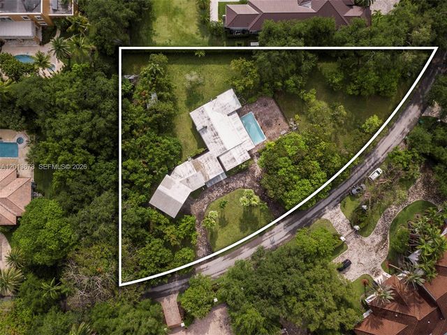 10851 SW 68th Ave, Pinecrest, FL 33156