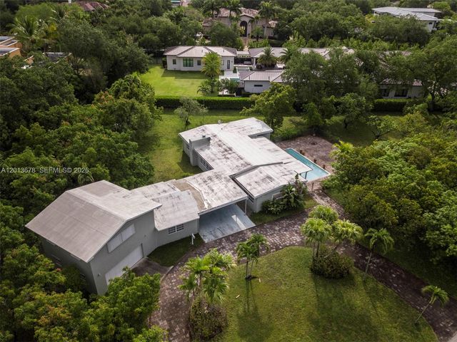 10851 SW 68th Ave, Pinecrest, FL 33156