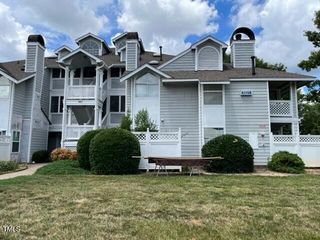4921 Hollenden Drive 203, Raleigh, NC 27616