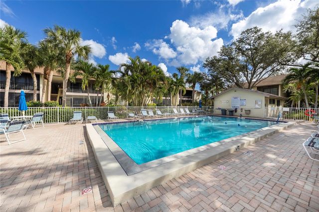 626 BIRD BAY DRIVE S 101, Venice, FL 34285