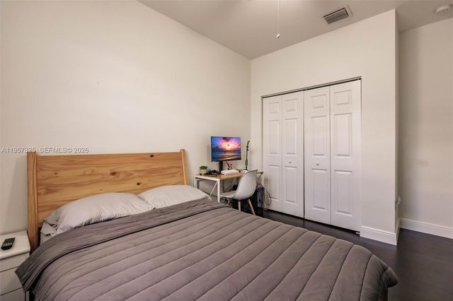 17063 SW 91st St, Miami, FL 33196