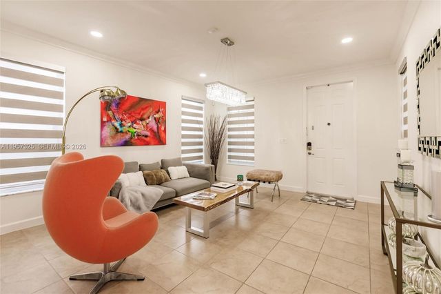 17063 SW 91st St, Miami, FL 33196