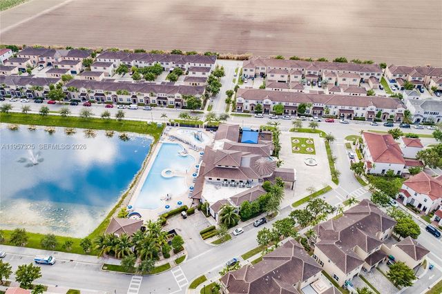 17063 SW 91st St, Miami, FL 33196