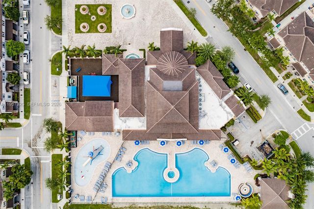 17063 SW 91st St, Miami, FL 33196