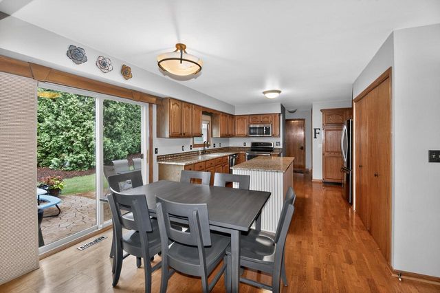 2070 S 103rd COURT, West Allis, WI 53227