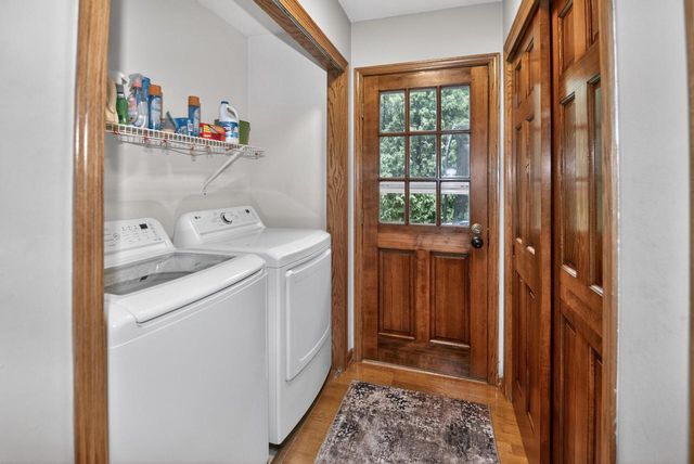 2070 S 103rd COURT, West Allis, WI 53227