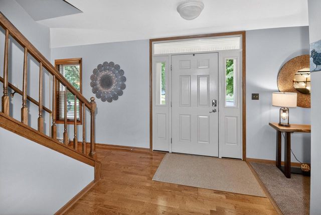 2070 S 103rd COURT, West Allis, WI 53227