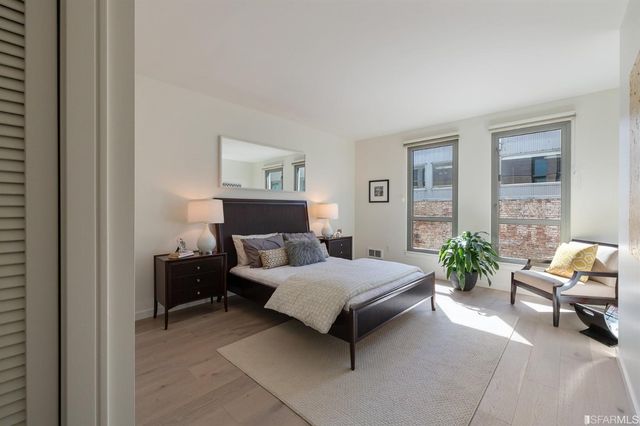 219 Brannan Street 3H, San Francisco, CA 94107