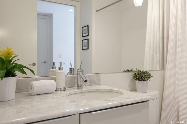 219 Brannan Street 3H, San Francisco, CA 94107