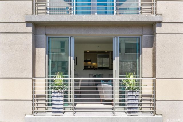 219 Brannan Street 3H, San Francisco, CA 94107