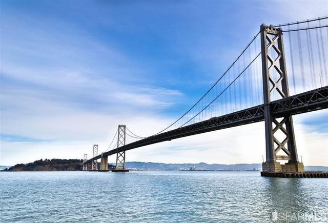 219 Brannan Street 3H, San Francisco, CA 94107