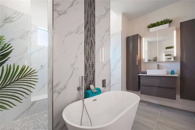 4307 SW 20th AVE, Cape Coral, FL 33914