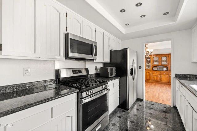 905 Kumquat Place, Oxnard, CA 93036