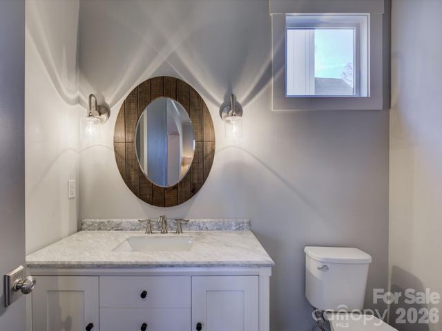 2574 Barry Street, Charlotte, NC 28205