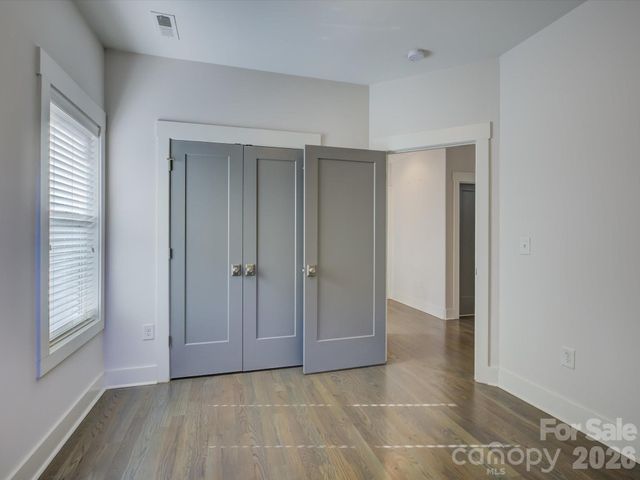 2574 Barry Street, Charlotte, NC 28205